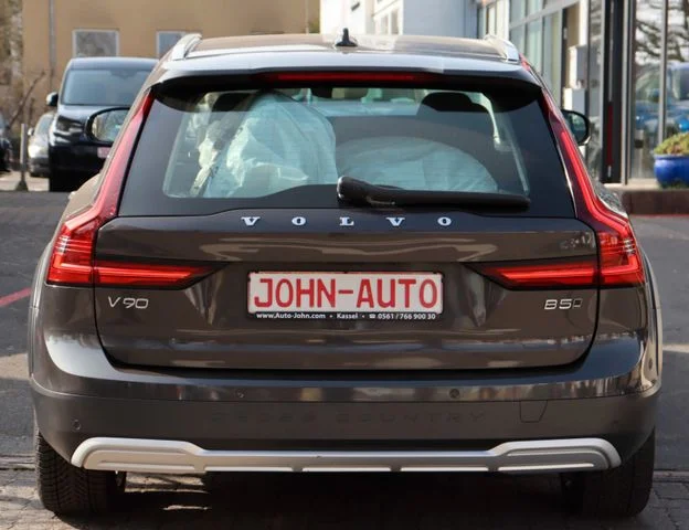 Volvo V90 Cross Country – 5
