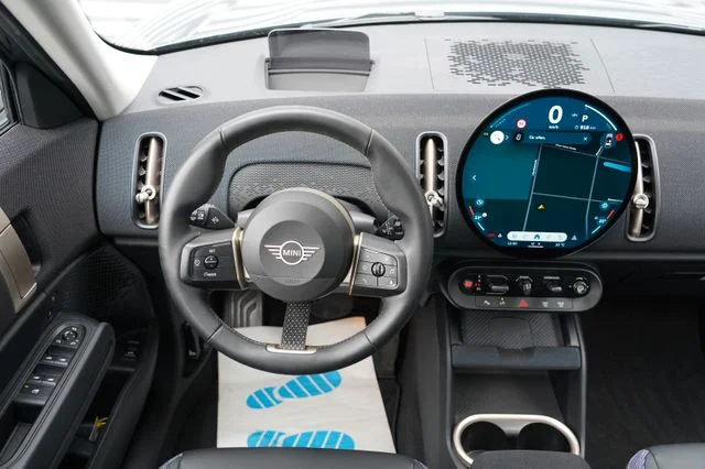 MINI Cooper C Countryman – 18
