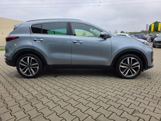 Kia Sportage – 14