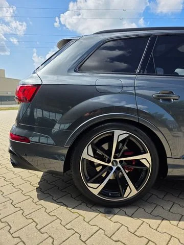 Audi SQ7 – 15