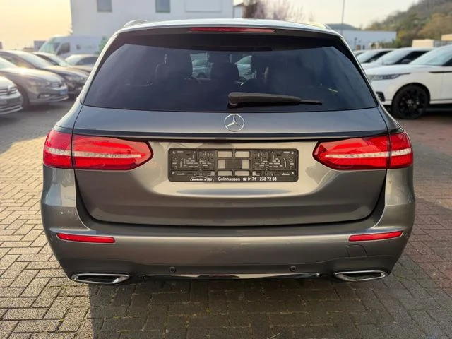 Mercedes-Benz E 400 – 4