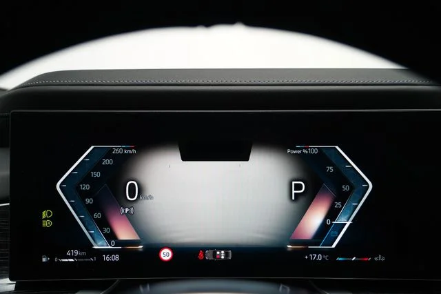 BMW 740 – 41