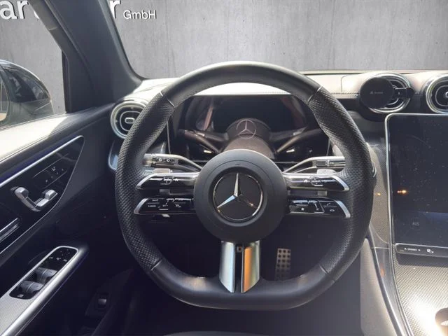 MERCEDES-BENZ GLC 220 – 12