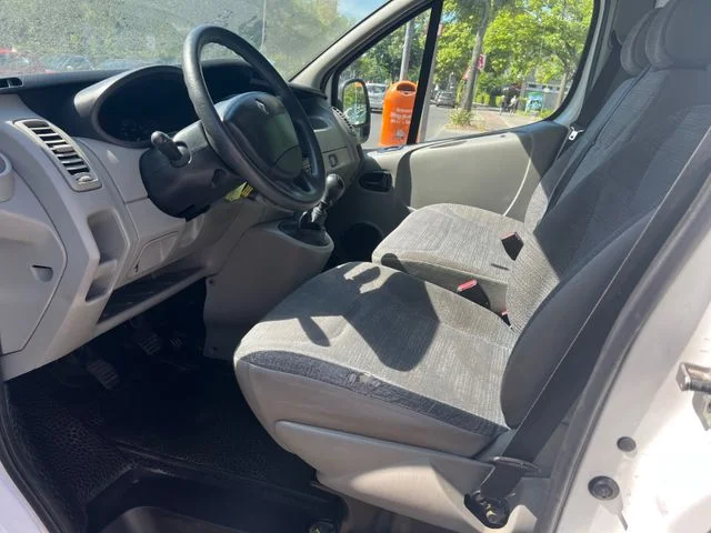 Renault Trafic – 8