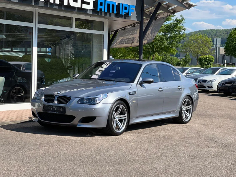 BMW M5 – 8