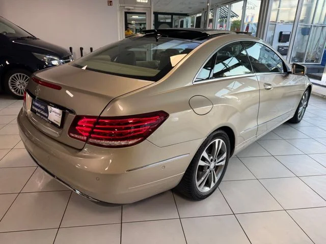 Mercedes-Benz E 220 – 5