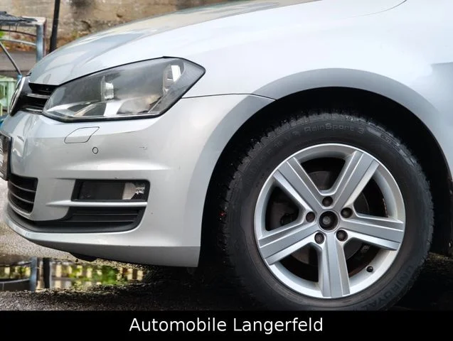 Volkswagen Golf – 10