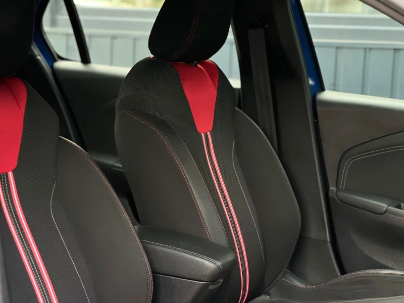 Opel Corsa – 9