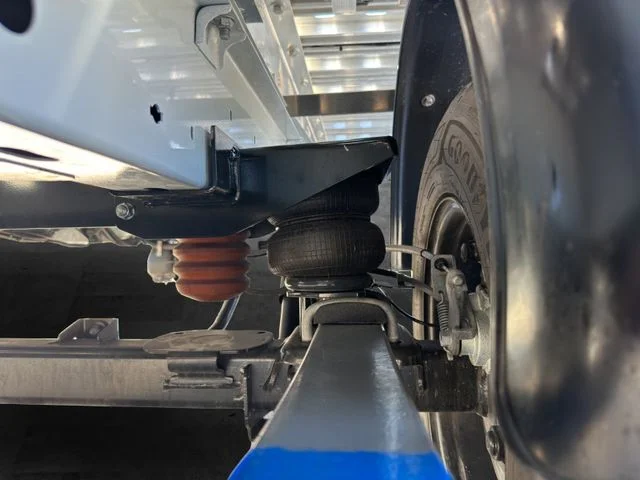 Renault Master Schaltwagen AHK 3,5 Aluminium Aufbau – 9