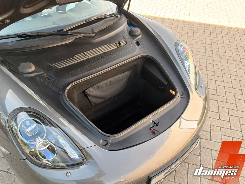 Porsche Boxster – 10