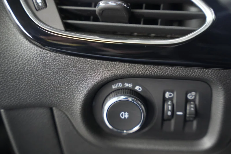 Opel Astra – 9