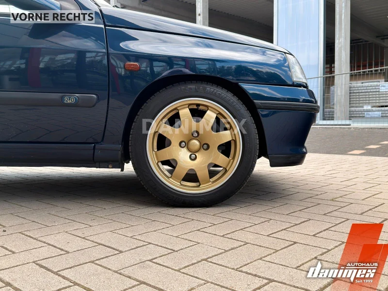 Renault Clio – 33