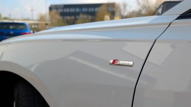 AUDI A6 – 10
