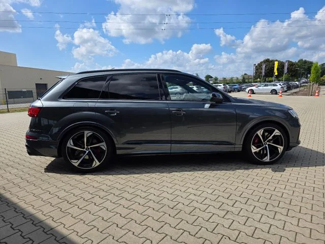 Audi SQ7 – 14