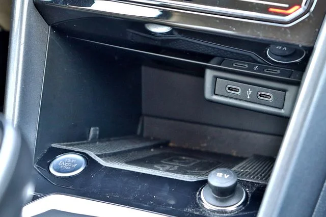Volkswagen T-Roc – 27