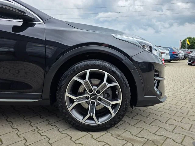 Kia XCeed – 13