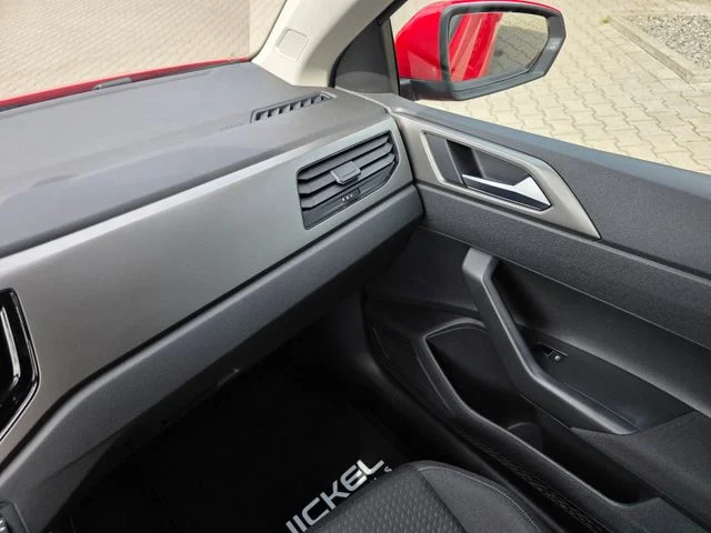 Volkswagen Polo – 35