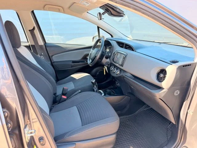 Toyota Yaris III (2011-) – 12
