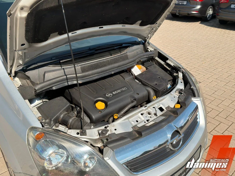 Opel Zafira – 38