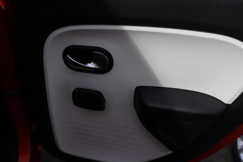 Renault Twingo – 28