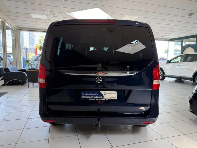 Mercedes-Benz V 220 – 6