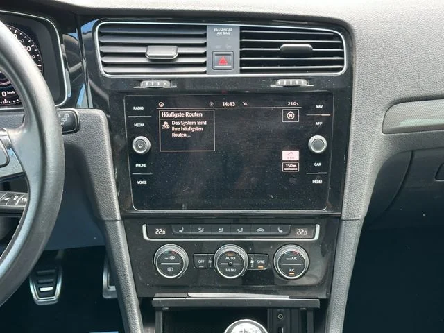VW Golf – 14