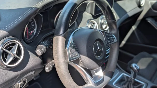 MERCEDES-BENZ A 180 – 14