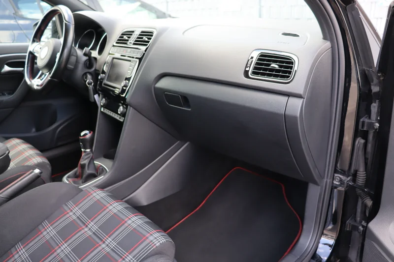 Volkswagen Polo – 18
