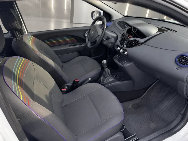 Renault Twingo II (2007-2014) – 9