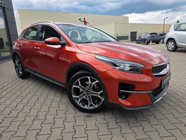 Kia XCeed – 10