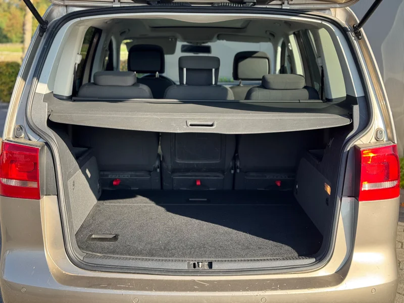 Volkswagen Touran – 16