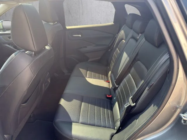 NISSAN Qashqai – 12