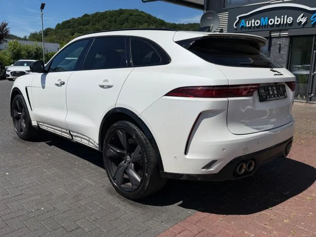 Jaguar F-Pace – 3