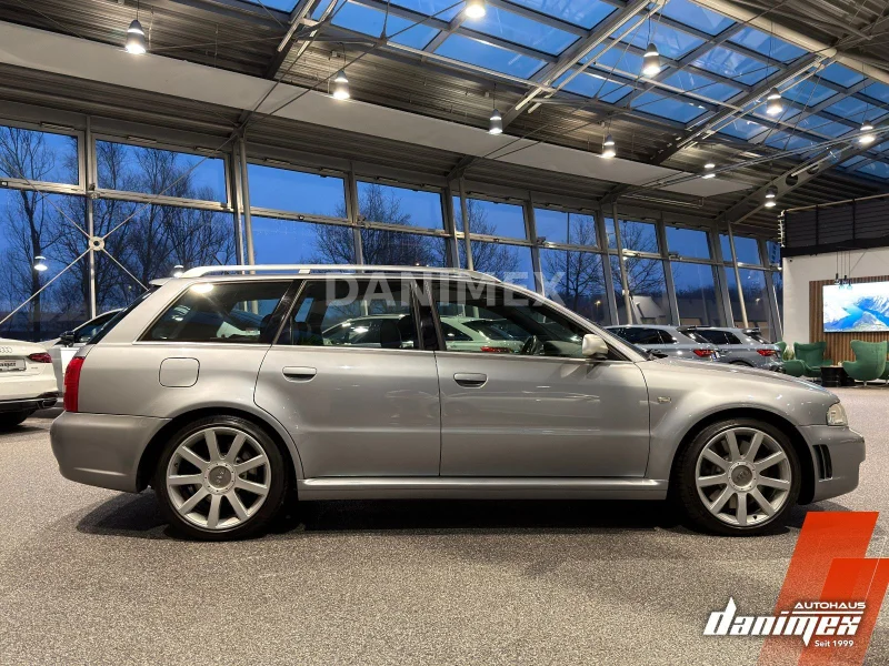 Audi RS4 – 5
