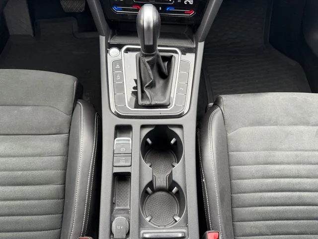 Volkswagen Passat Variant – 14