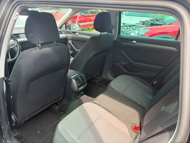 VW Passat Variant – 17