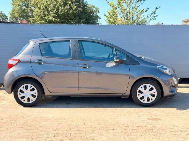 Toyota Yaris III (2011-) – 4