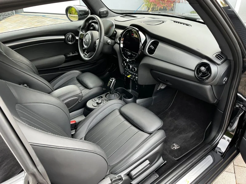 Mini COOPER SE – 11