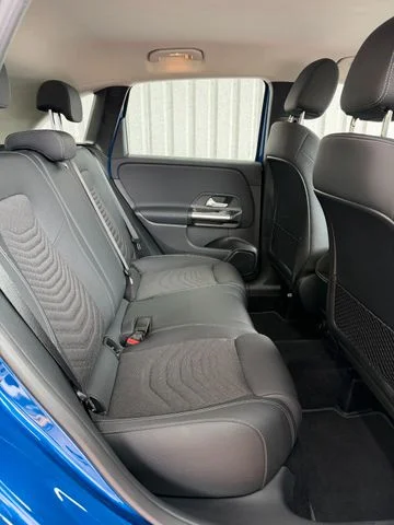 Mercedes-Benz B 180 – 14