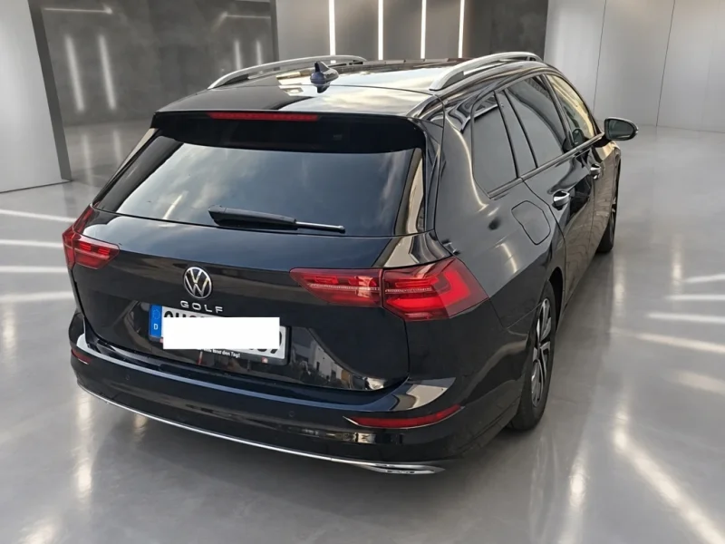 Volkswagen Golf – 2