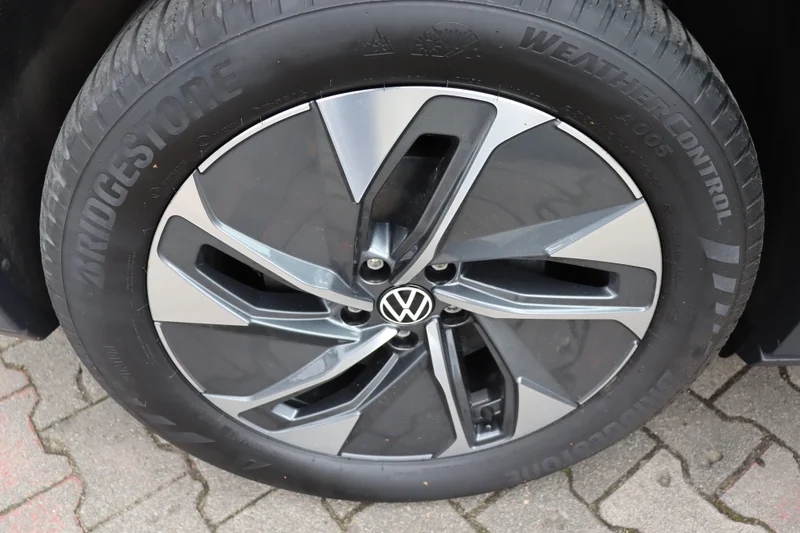 Volkswagen ID.4 – 18