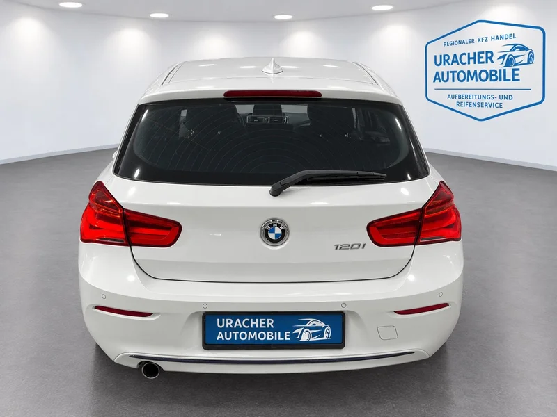 BMW 120 – 6