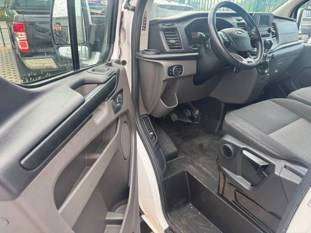 Ford Transit – 17