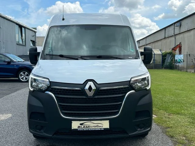 RENAULT Master – 2