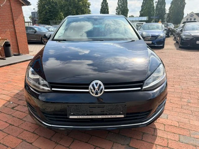 VW Golf – 15