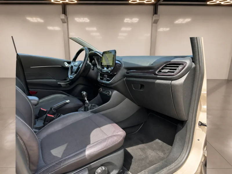 Ford Fiesta – 16