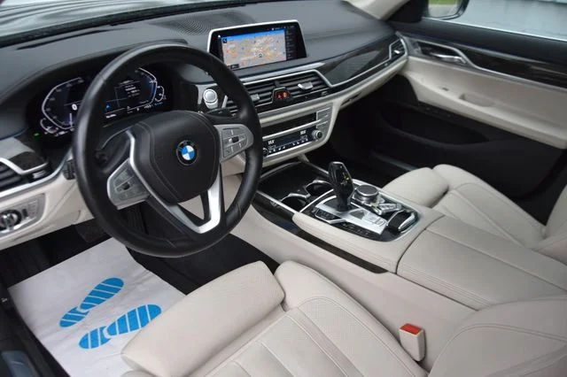 BMW 745 – 7
