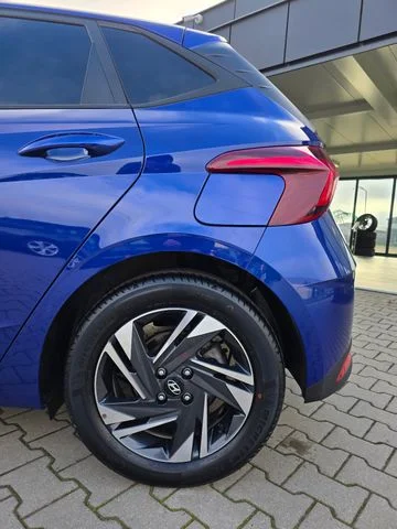 Hyundai i20 – 7