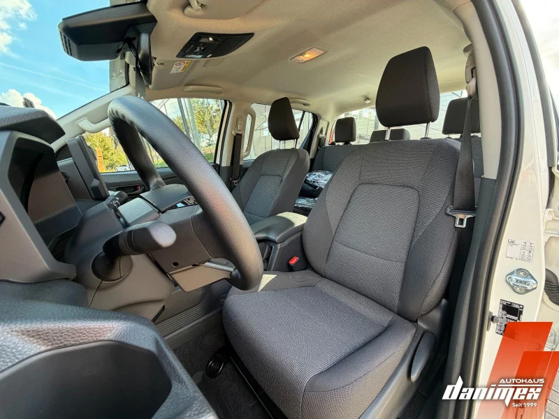 Toyota Hilux – 17