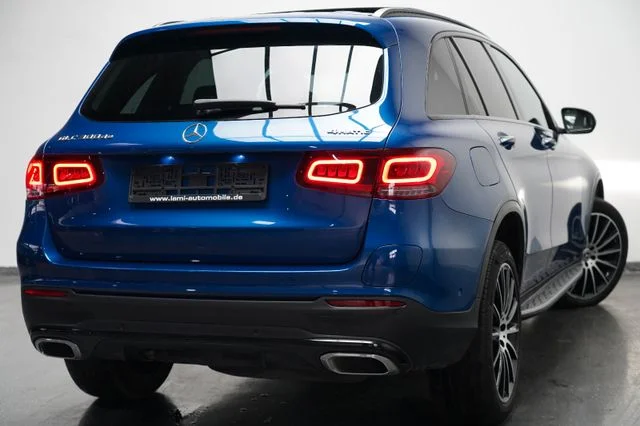 MERCEDES-BENZ GLC 300 – 4
